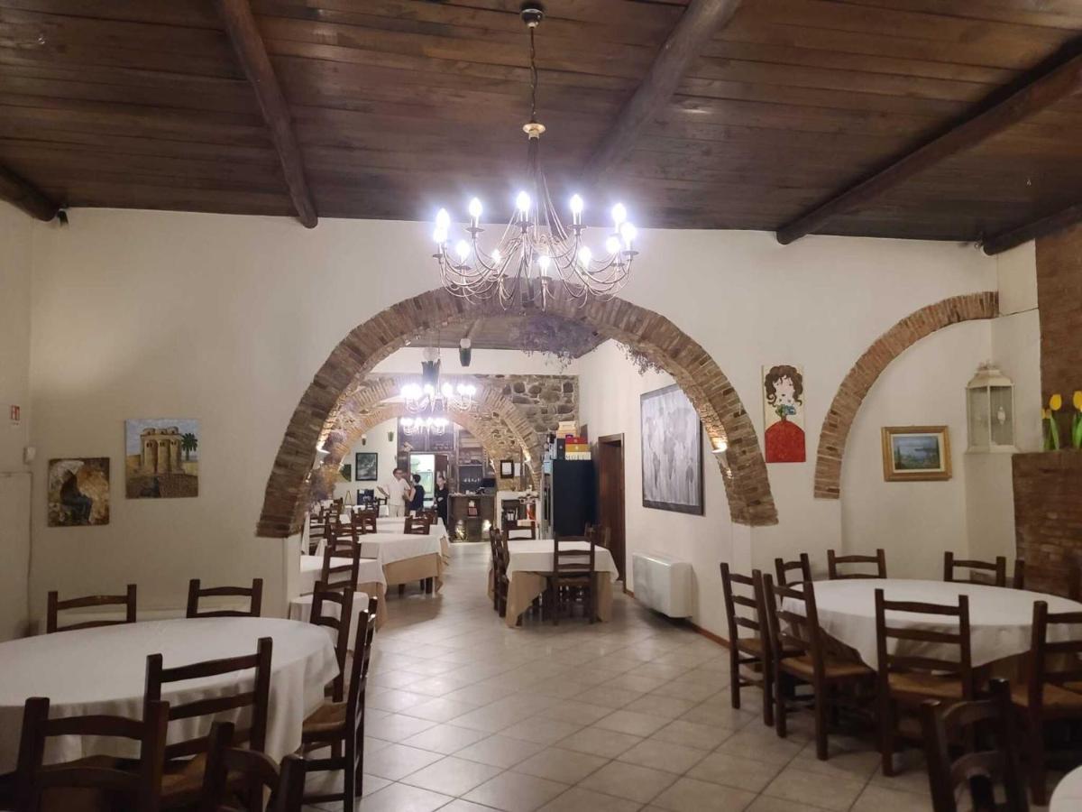 Riccio - La Cantina Del Contadino Ренде Екстериор снимка